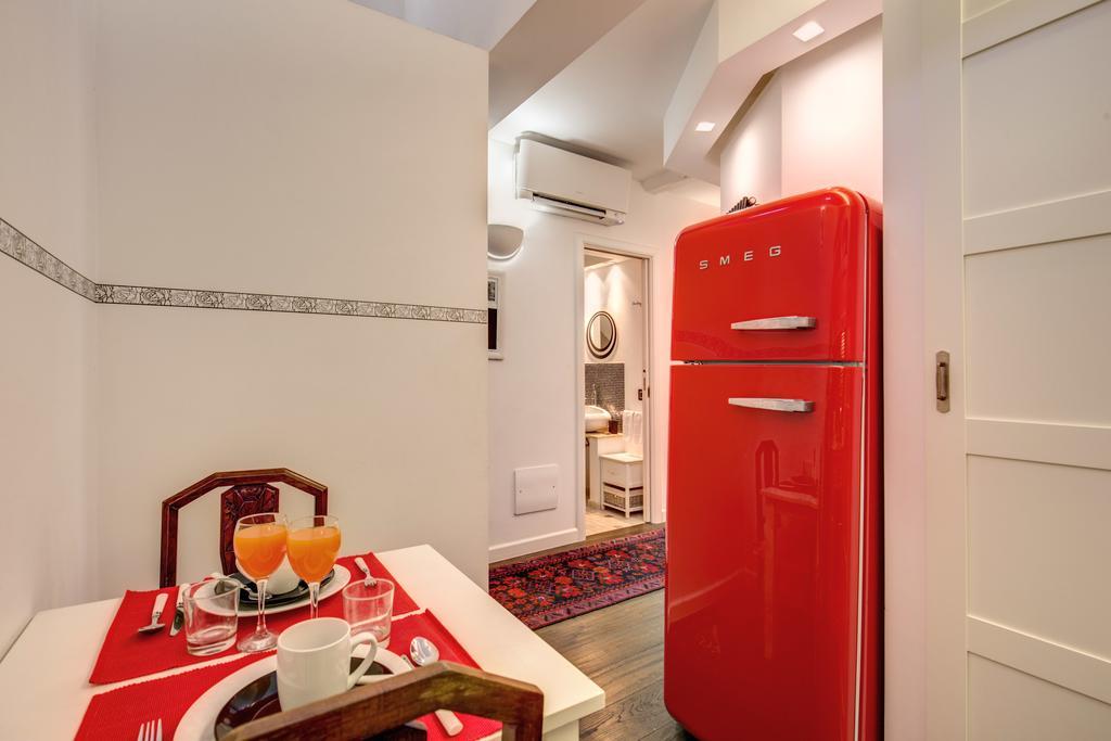 Appartement Campo De' Fiori Stylish White à Rome Extérieur photo