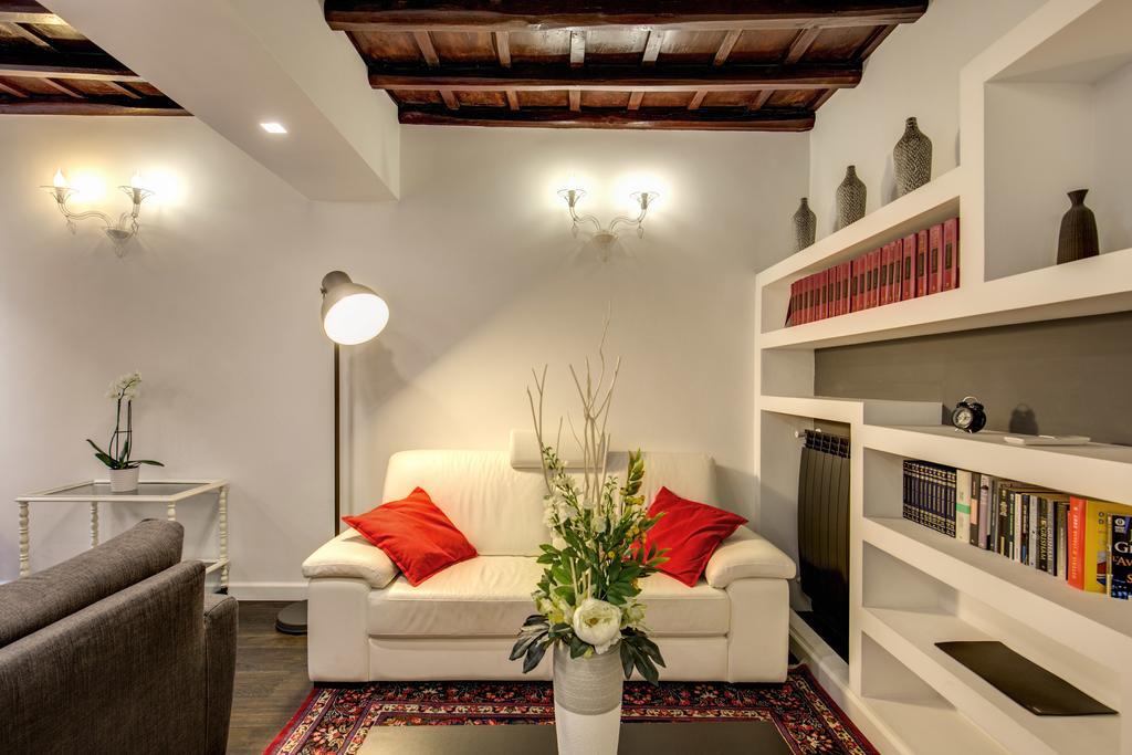 Appartement Campo De' Fiori Stylish White à Rome Extérieur photo