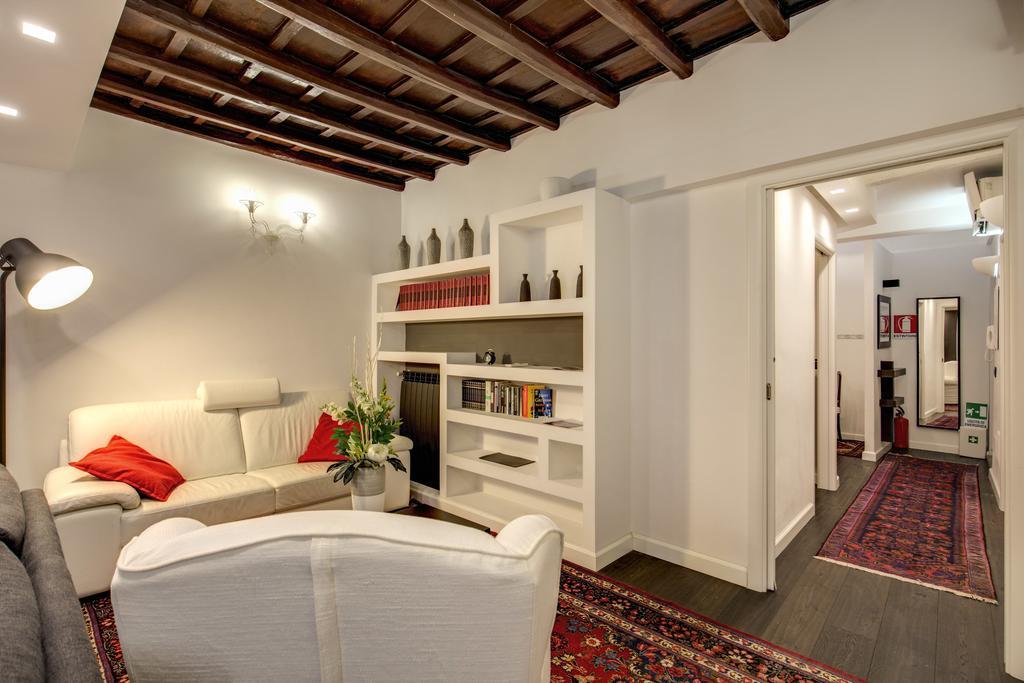 Appartement Campo De' Fiori Stylish White à Rome Extérieur photo